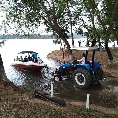 Apartamento Do Lago, Com Churrasqueira Privativa , Cozinha , Internet Banda Larga, Rampa Barco E Jet, Pesqueiro - B101 Caldas Novas Exteriör bild